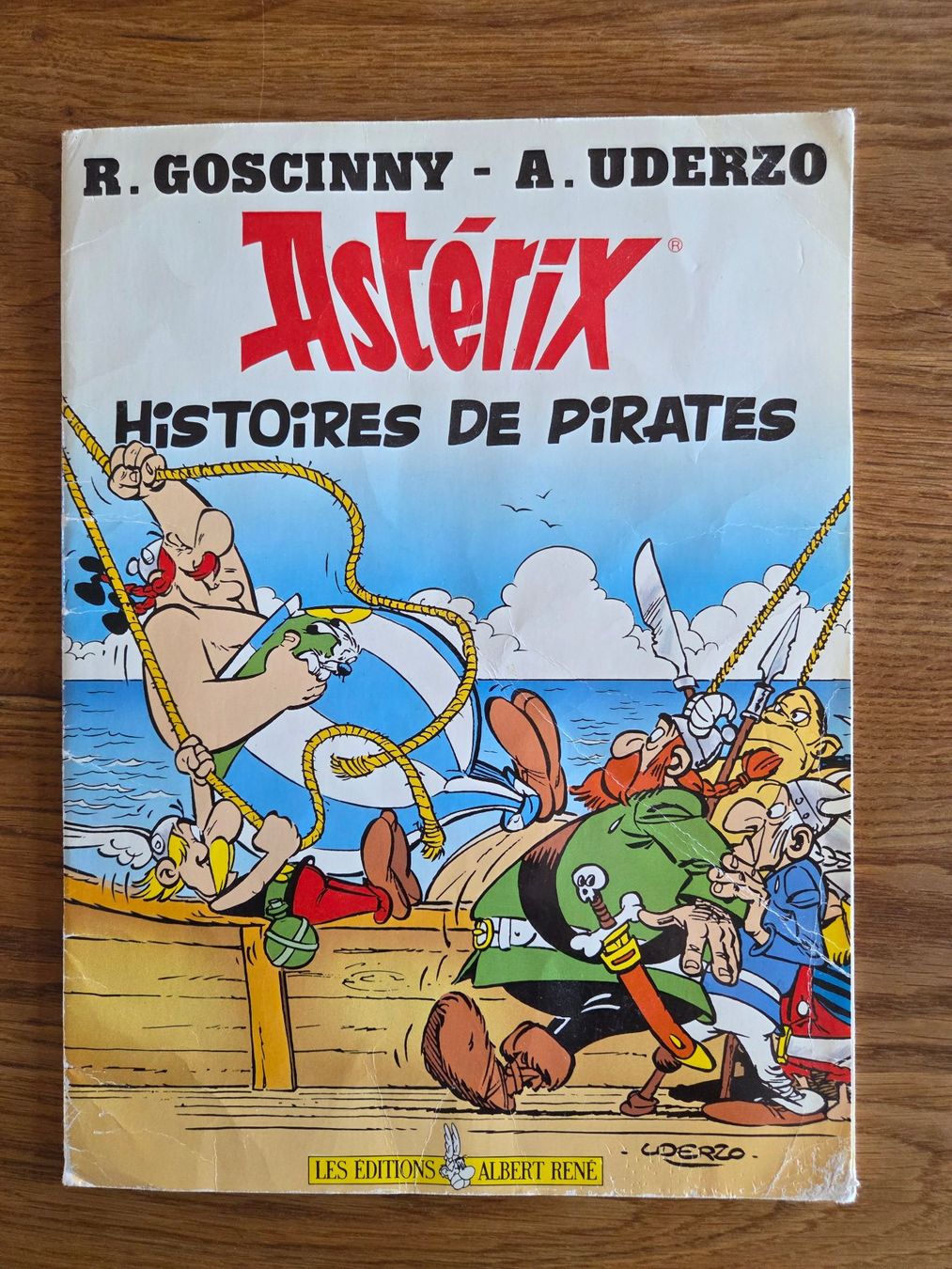 Fumetti: Astérix - Histoires de Pirates (Total) – Usato da Neyruz FR venduto da RocketRide