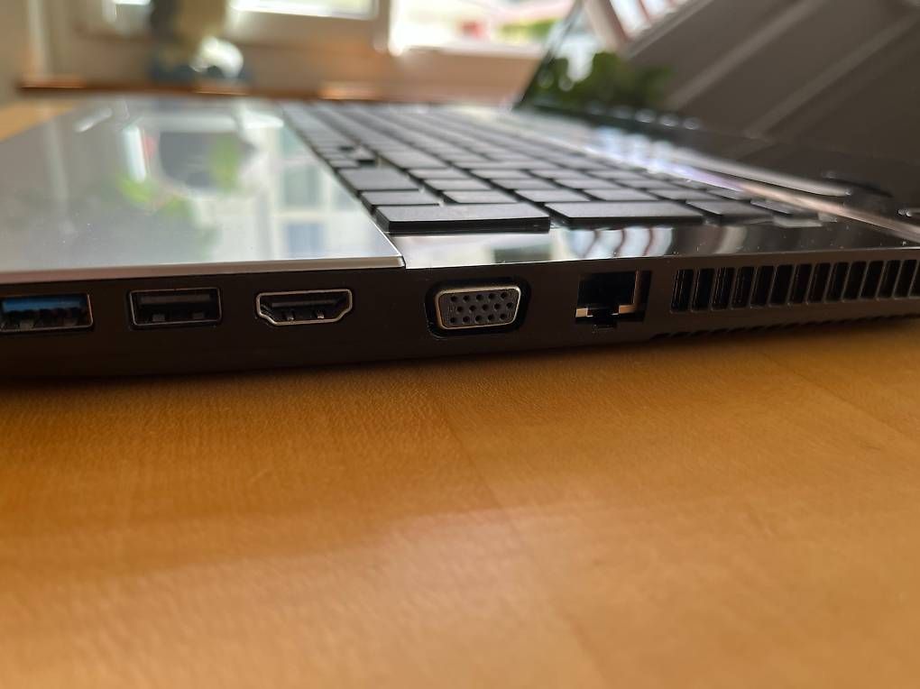 Toshiba Notebooks: Toshiba Satellite C75-A – Gebraucht aus Zofingen von Namasdei01 2