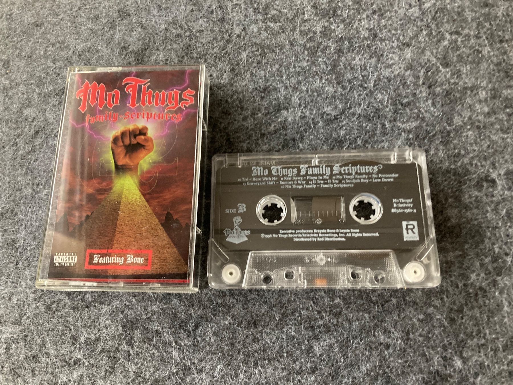 Musicassette: Mo Thugs - Family Scriptures (MC) – Usato da Fribourg venduto da Karushi 3