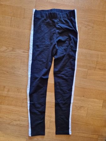 Pantalon de sport H&M noir/blanc, Taille 158 legging