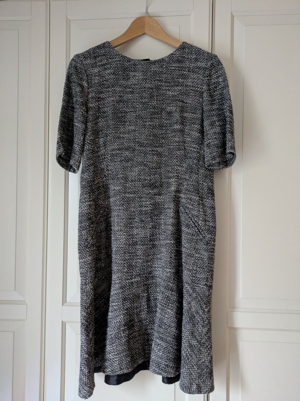 Vestiti: Bouclé-Kleid, Gr. 40, L.K. Bennett – Usato da Zürich venduto da Westwood1