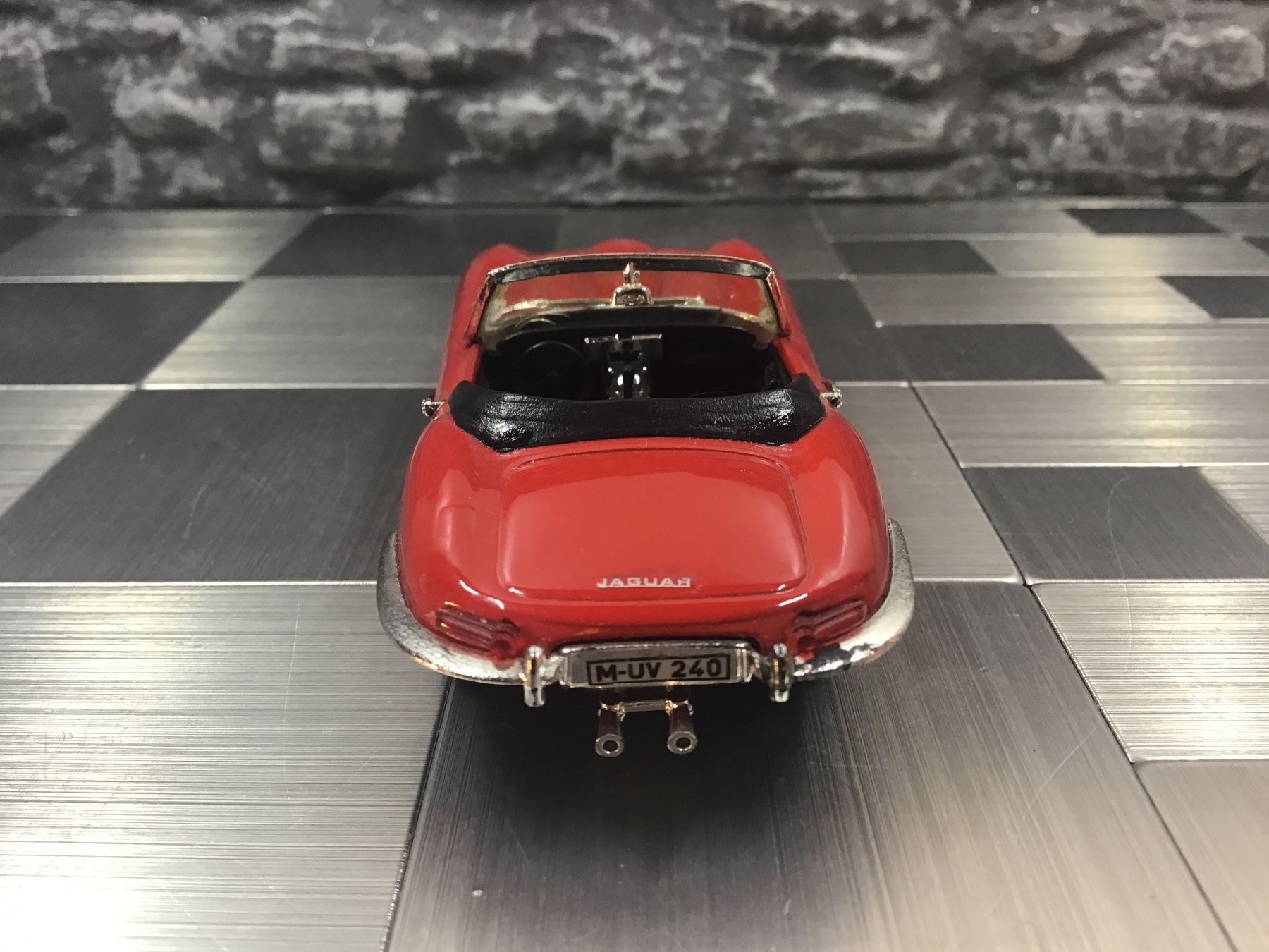 Jaguar Modellini d'auto: JAGUAR MODEL BOX 1:43 – Usato da Männedorf venduto da Spezial-Modelle 3