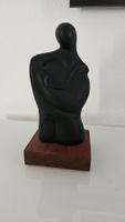 Statuetta nera "abbraccio di mamma"