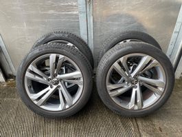 VW Tiguan AD1 255/45 R19 Sommer  3 / 4mm 5NA 601 025 AG