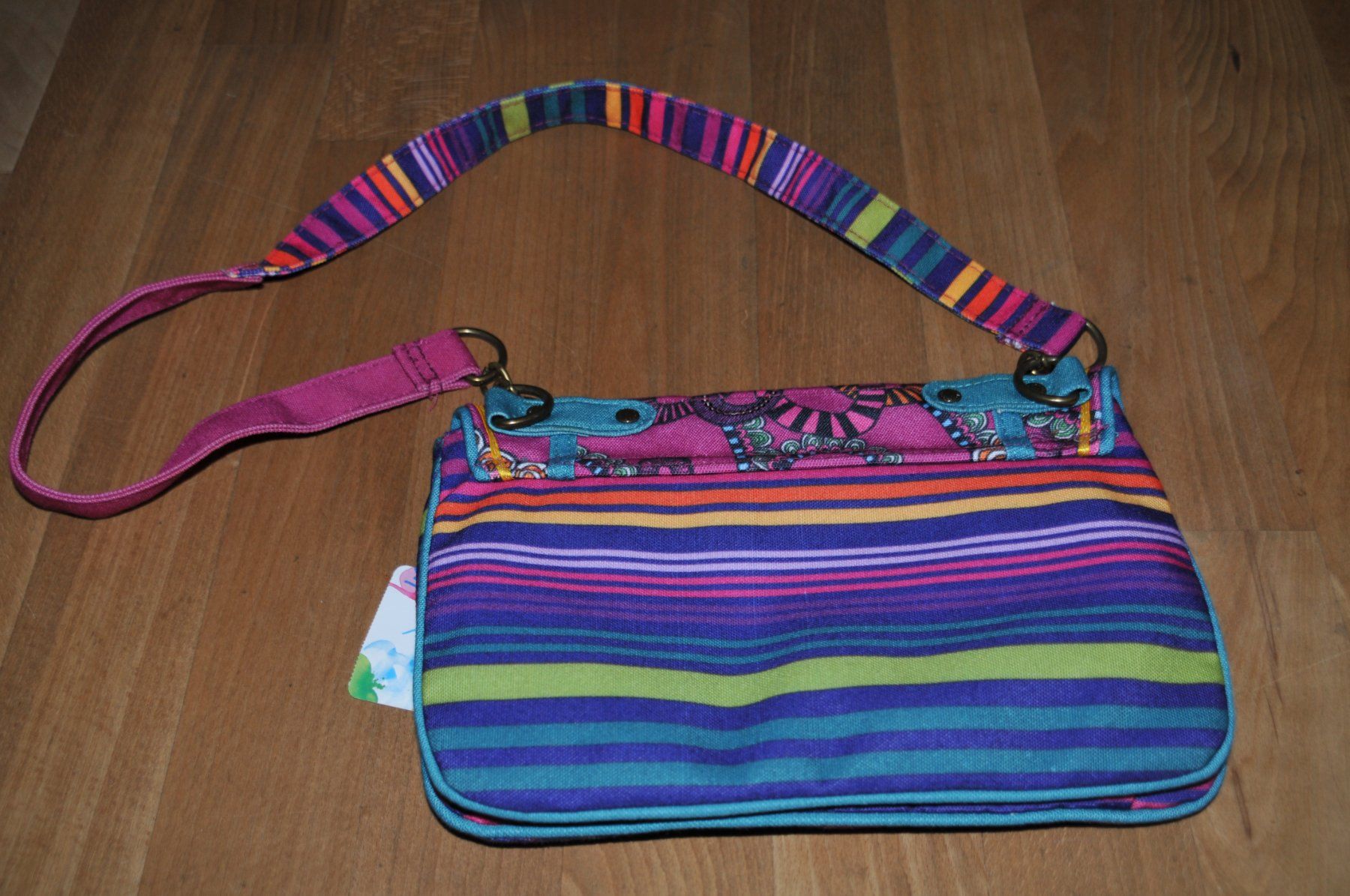 Desigual Taschen für Damen: super coole Desigual Handtasche - NEU – Neu und originalverpackt aus Winterthur von Schwestere 1