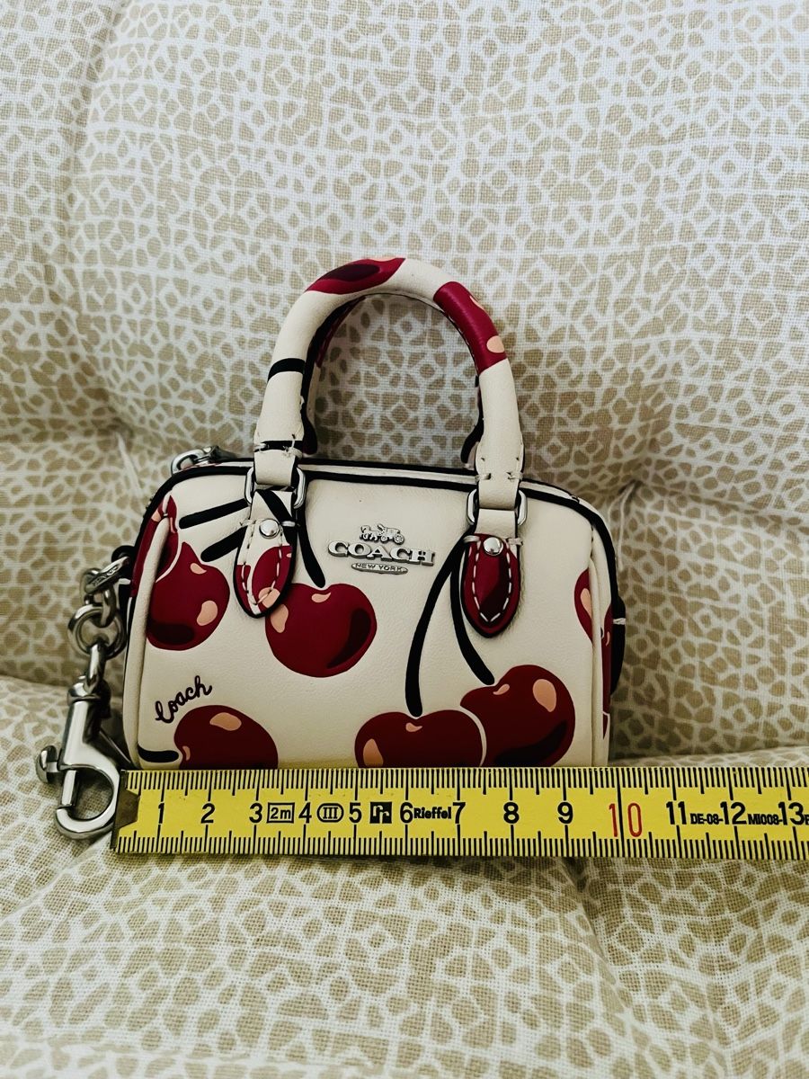 Coach Borse da donna: Micro sac COACH - cerises - format Speedy – Nuovo (secondo la descrizione) da Lausanne venduto da Cupcake.vanille 5