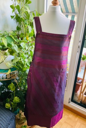 Adorable petite robe salopette en satin NID D’ABEILLE t. 3