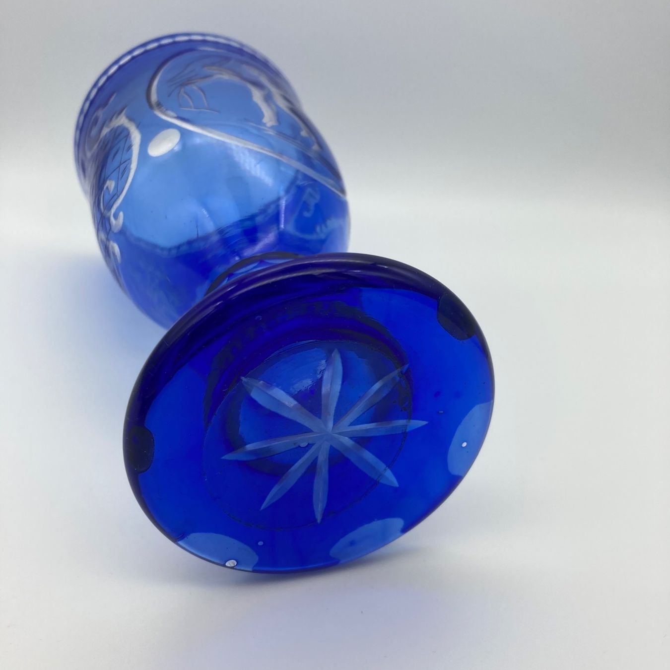 Bicchieri: Böhmisches Stielglas Glaskelch mit einzigartigem Muster – Usato da Wädenswil venduto da krisztiname 5