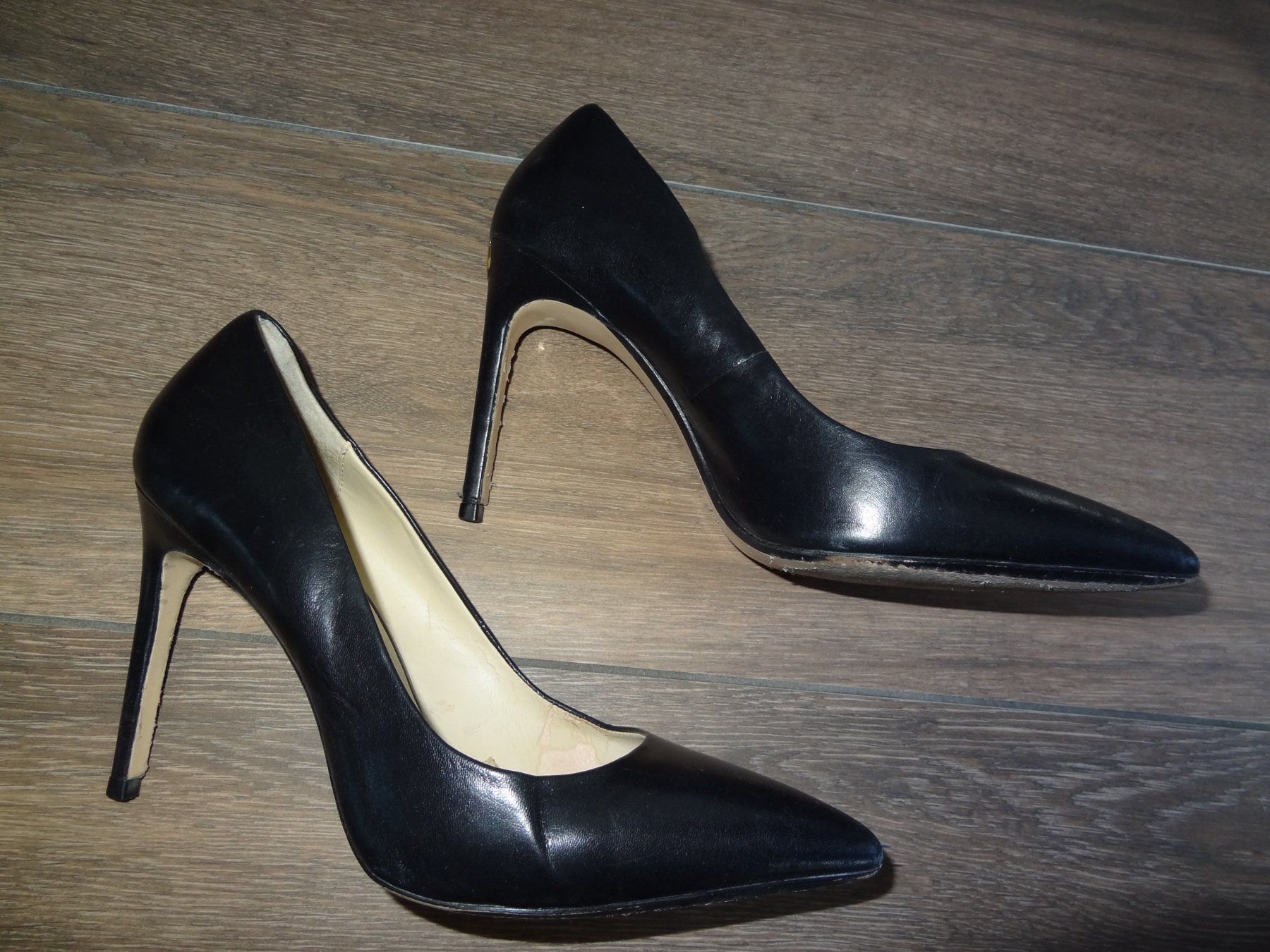 Zara Damenschuhe: Escarpins noirs Zara Basic pointus taille 39 talons 8cm – Gebraucht aus Satigny von salvatore73 3