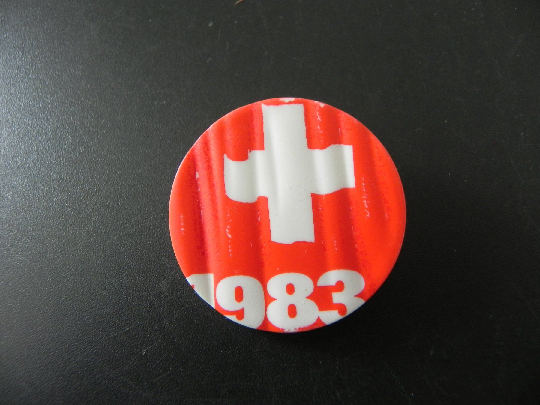 Broches & Aiguilles: Abzeichen 1. August 1983 – D'occasion à Biel/Bienne par Gogolozi