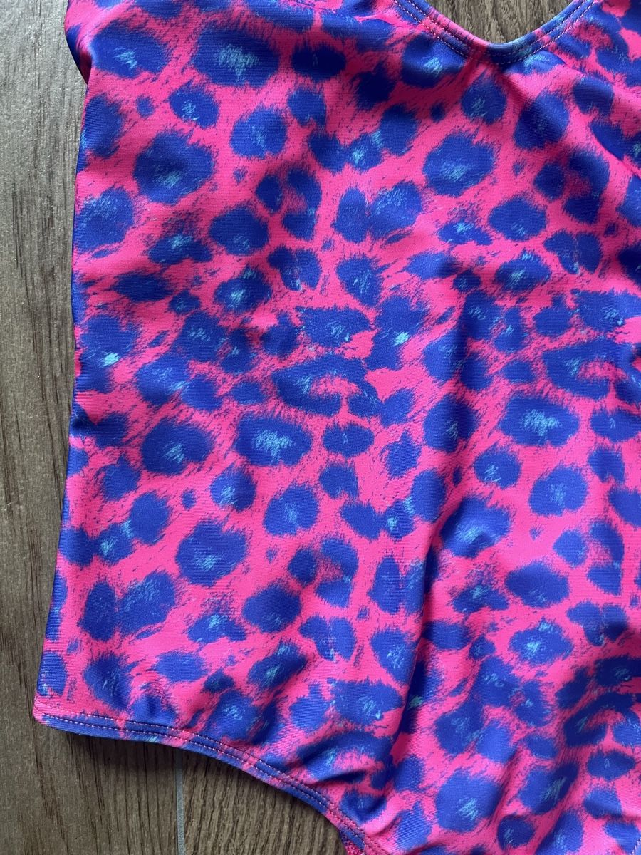Badekleider & Bikinis: Maillot de bain léopard rose et violet, Taille M – Neu (gemäss Beschreibung) aus Hauterive NE von Lipal 1