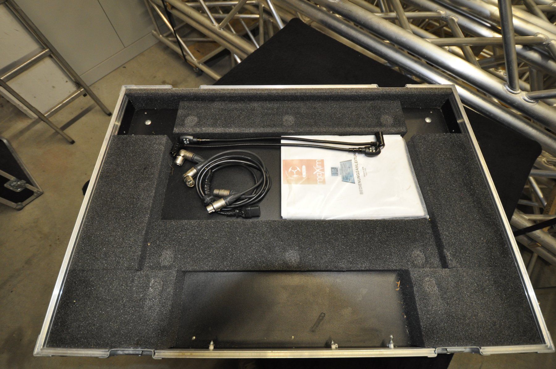 Console di mixaggio: Lichtkonsole LSC Maxim – Usato da Burgdorf venduto da WHITELIGHT3400 3