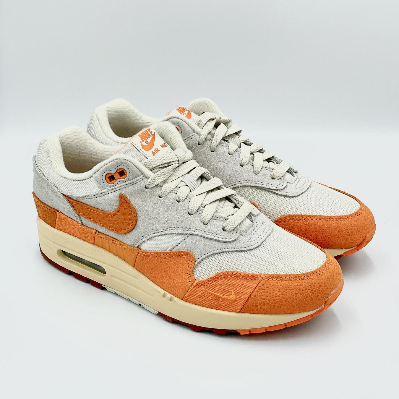 Nike Scarpe da uomo: Nike Air Max 1 Master Magma Orange EU 38 – Nuovo e nell'imballaggio originale da Erlinsbach venduto da sasneakers