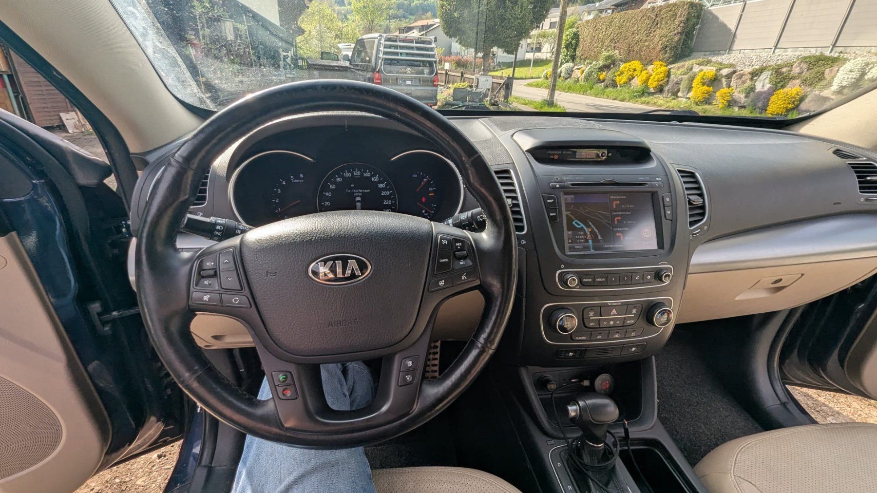 Kia Automobili: Kia Sorento CRDi, 7 Plätzer, 2.2 AWD – Usato da Büren SO venduto da dorianh 2