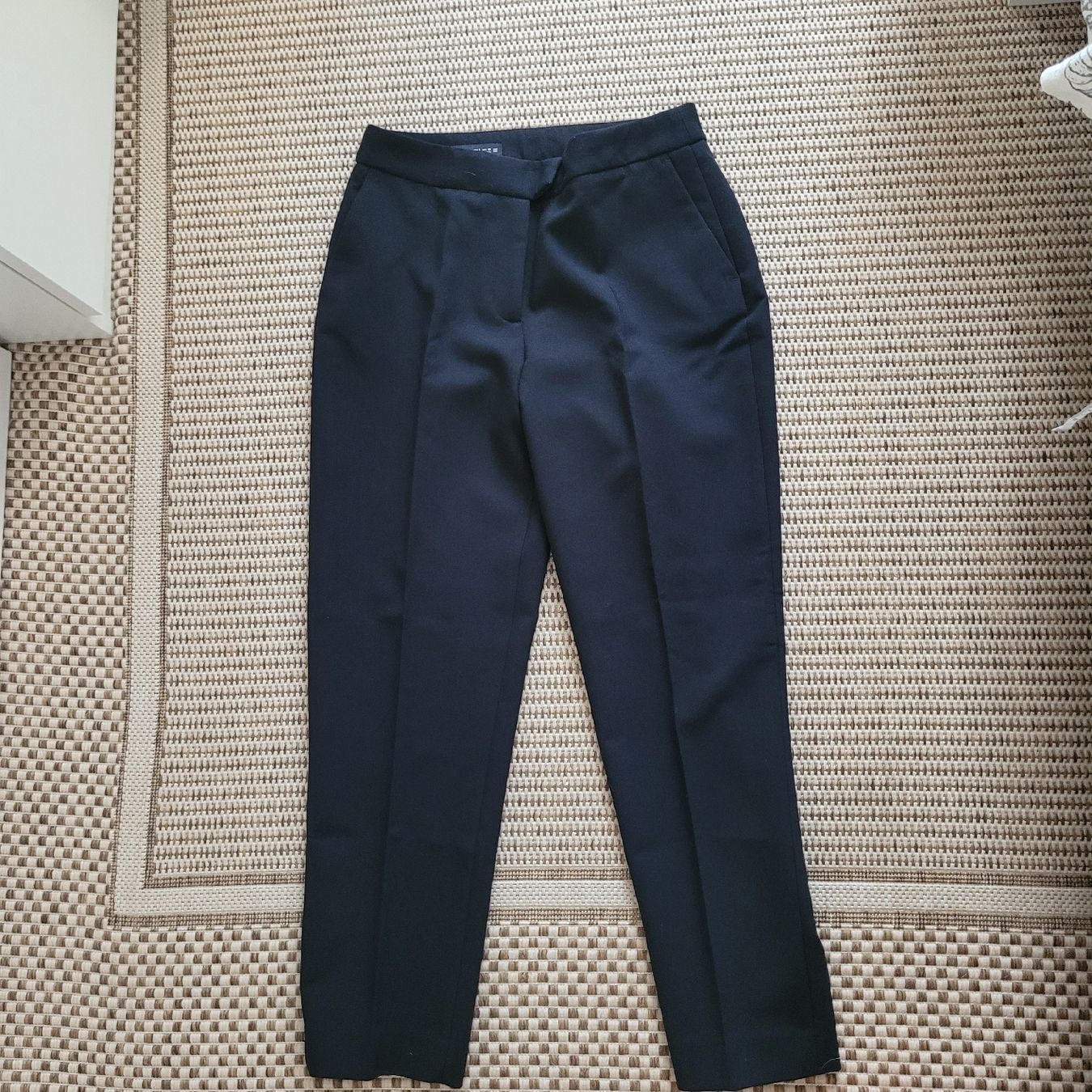 Zara Pantaloni: ZARA Pantalon noir Taille S – Nuovo (secondo la descrizione) da Genève venduto da Tanaa_12 2
