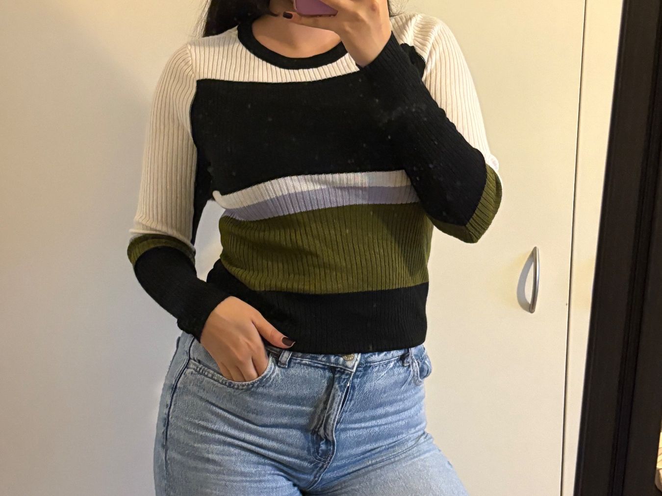 H&M Maglioni & Felpe: Pull H&M rayé coloré, taille M, automne – Usato da Montreux venduto da m.mlkstn