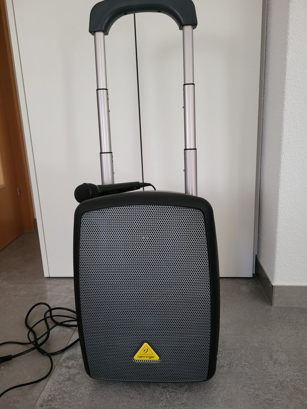 Behringer Casse acustiche: Behringer PA-System / Europort MPA40BT-Pro – Usato da Berg venduto da Yogi67 1