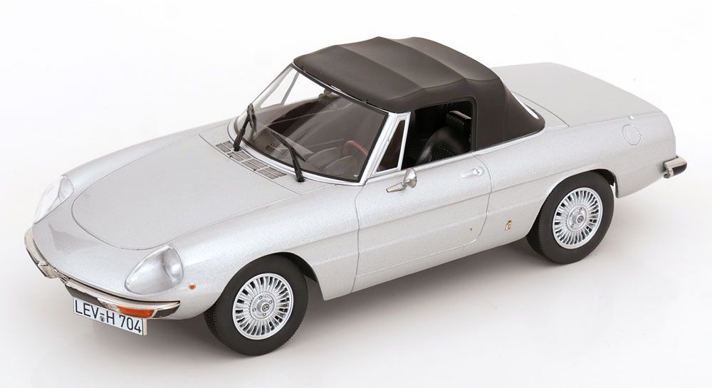 Alfa Romeo Modellini d'auto: ALFA ROMEO 2000 SPIDER 1973 HELLGRAU1:18 NOREV – Nuovo e nell'imballaggio originale da Suhr venduto da Moebelsiralfred