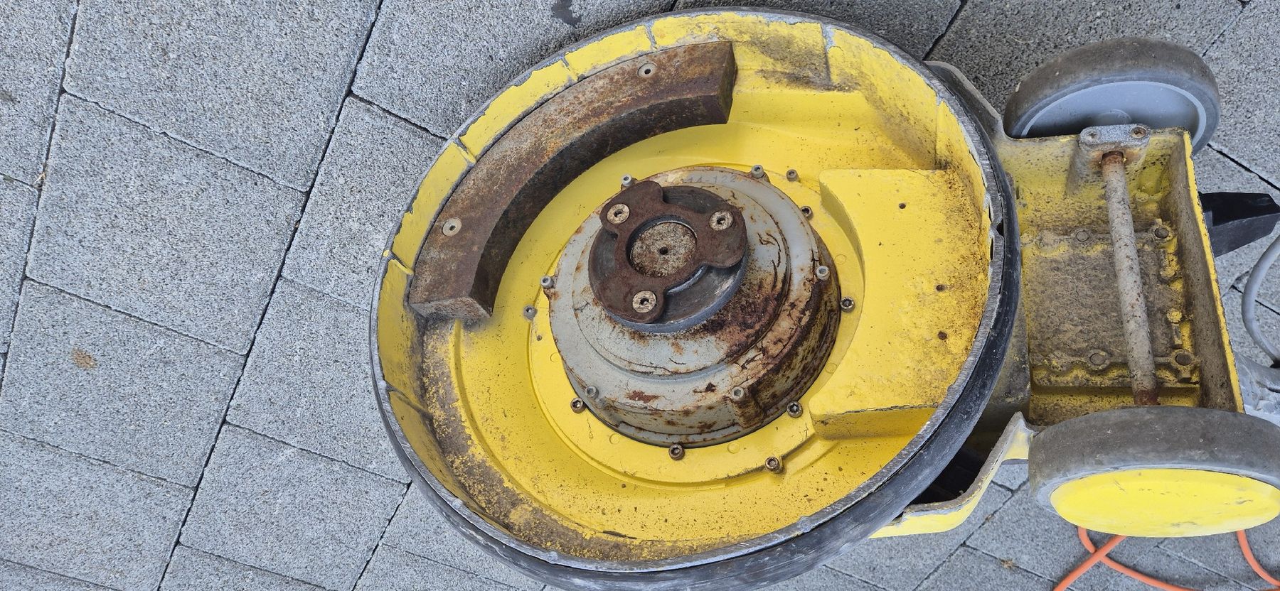 Kärcher Alle Maschinen: Kärcher – Gebraucht aus Grenchen von Heja1604 5