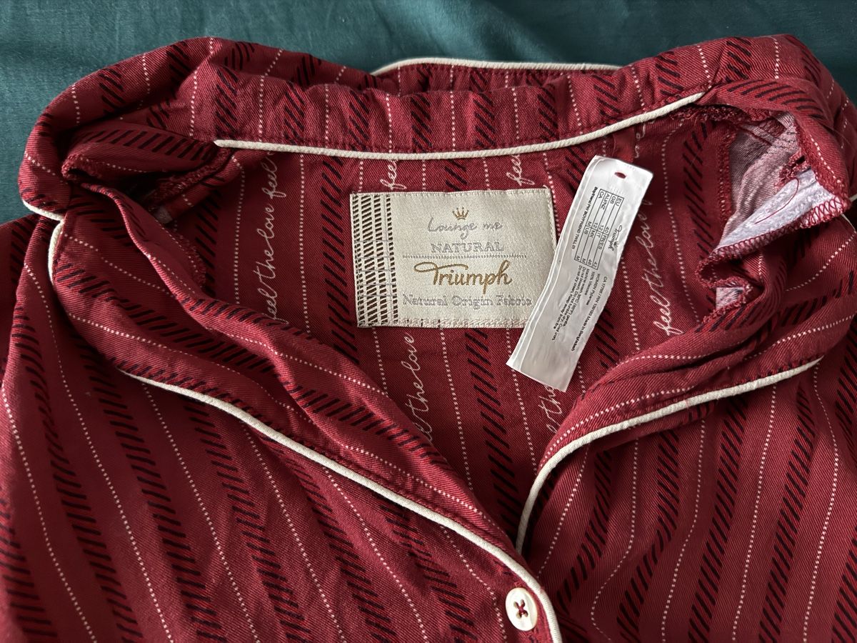 Triumph Negligees & Pigiami: Triumph Pyjama, rot gestreift, Gr. 40, Topzustand – Nuovo (secondo la descrizione) da Lenzburg venduto da car_pzg8 1