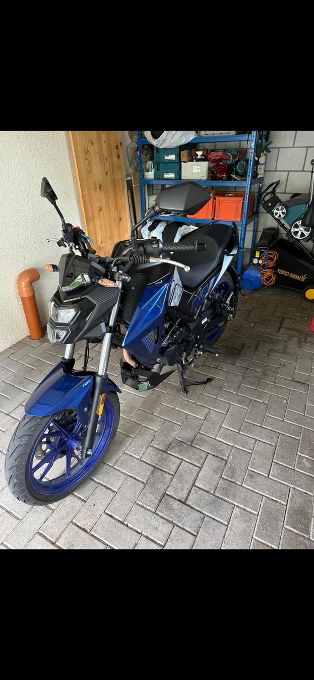 Sym Strada: SYM NH-X 125 TOP ANGEBOT MFK bis 09.28 – Usato da Böttstein venduto da GUINNESS-PUB 5