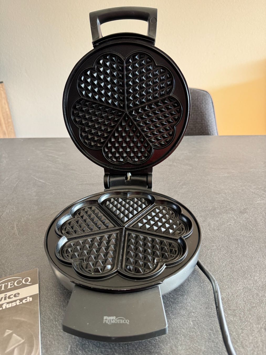 Fust Elettrodomestici da cucina: AKTION Waffelautomat – Usato da Flums venduto da Hrroland 1