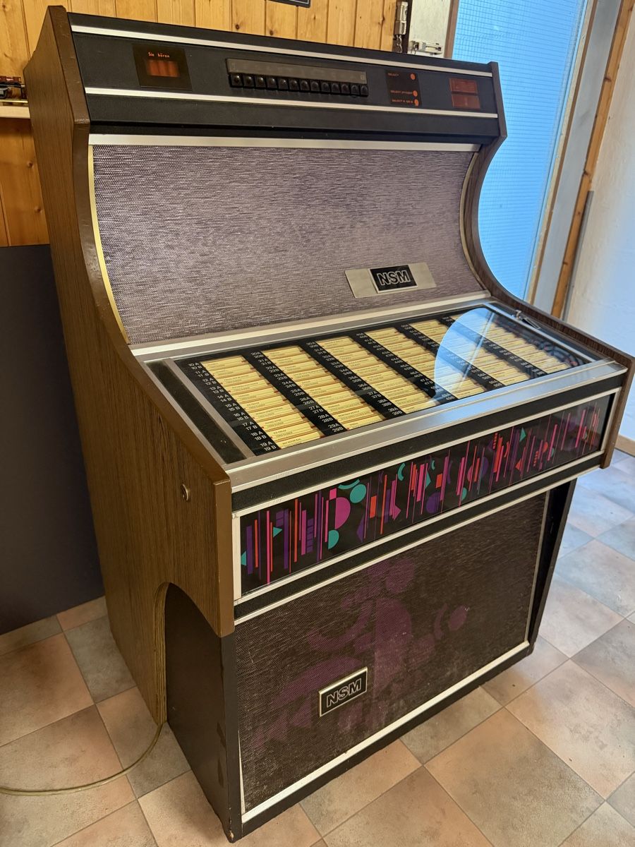 Musiktruhen: Stereo Jukebox NSM Prestige 120 C – Gebraucht aus Düdingen von 2633350