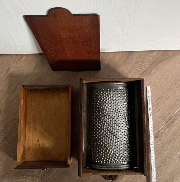 DONGKER Vintage Bilderrahmen Set - 4 Goldene Mini-Rahmen Für Besondere Fotos