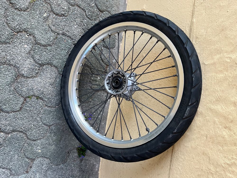 Roue arrière pour Suzuki 800 DR - SR43A
