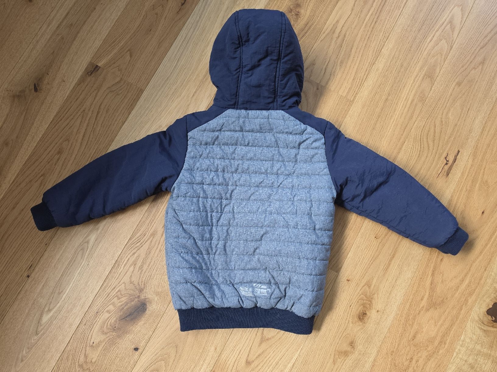 Lotti & Set di vestiti: Kleiderpaket Jungs Grösse 116 – Usato da Rickenbach Sulz venduto da VickyJolina 6