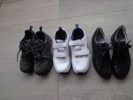 Verkaufe 3 Paar Herrenschuhe Größe 40, Nero Giardini, ecc..