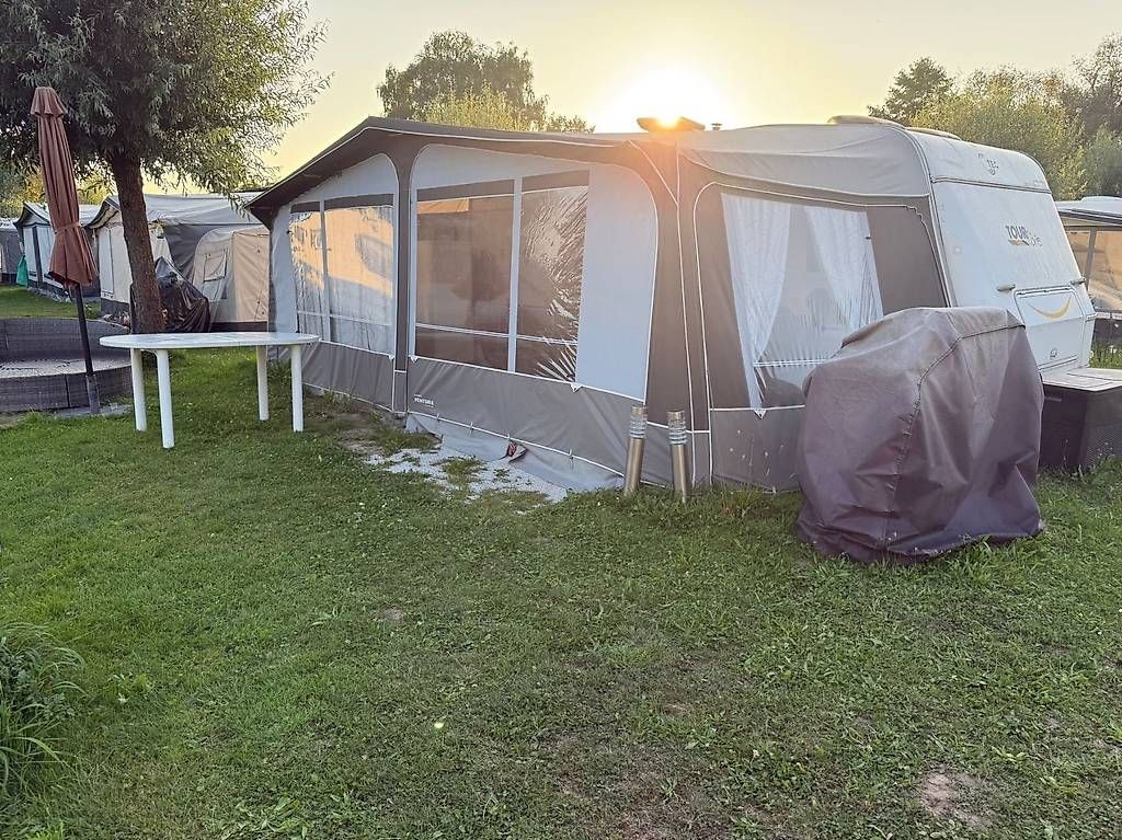 Camping Fahrzeuge: Wohnwagen TEC mit Vorzelt – Gebraucht aus Ueberstorf von RIA91