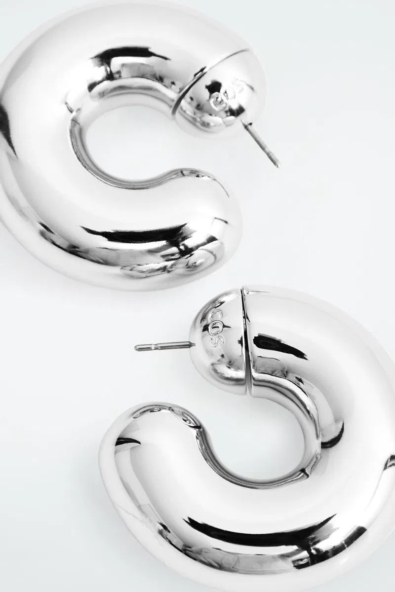 Cos Boucles d'oreille: COS Chrome Ohrringe  – Neuf (Voir description) à Glattpark(Opfikon) par sarahnikita 3