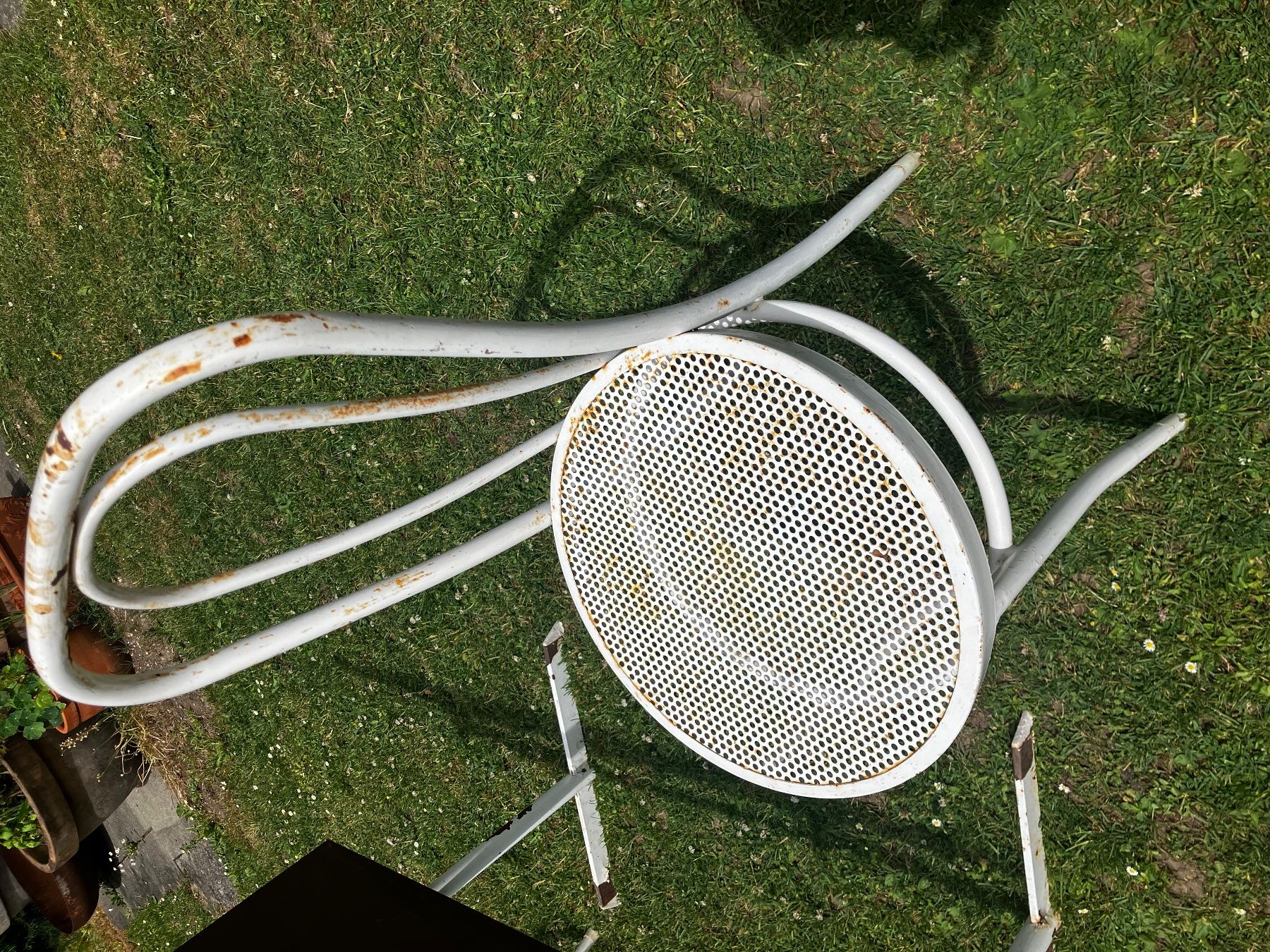 Schaffner Set di tavolo e panche: Alter Gartentisch Schaffner, Bank und Stühle – Usato da Winterthur venduto da anel44 6