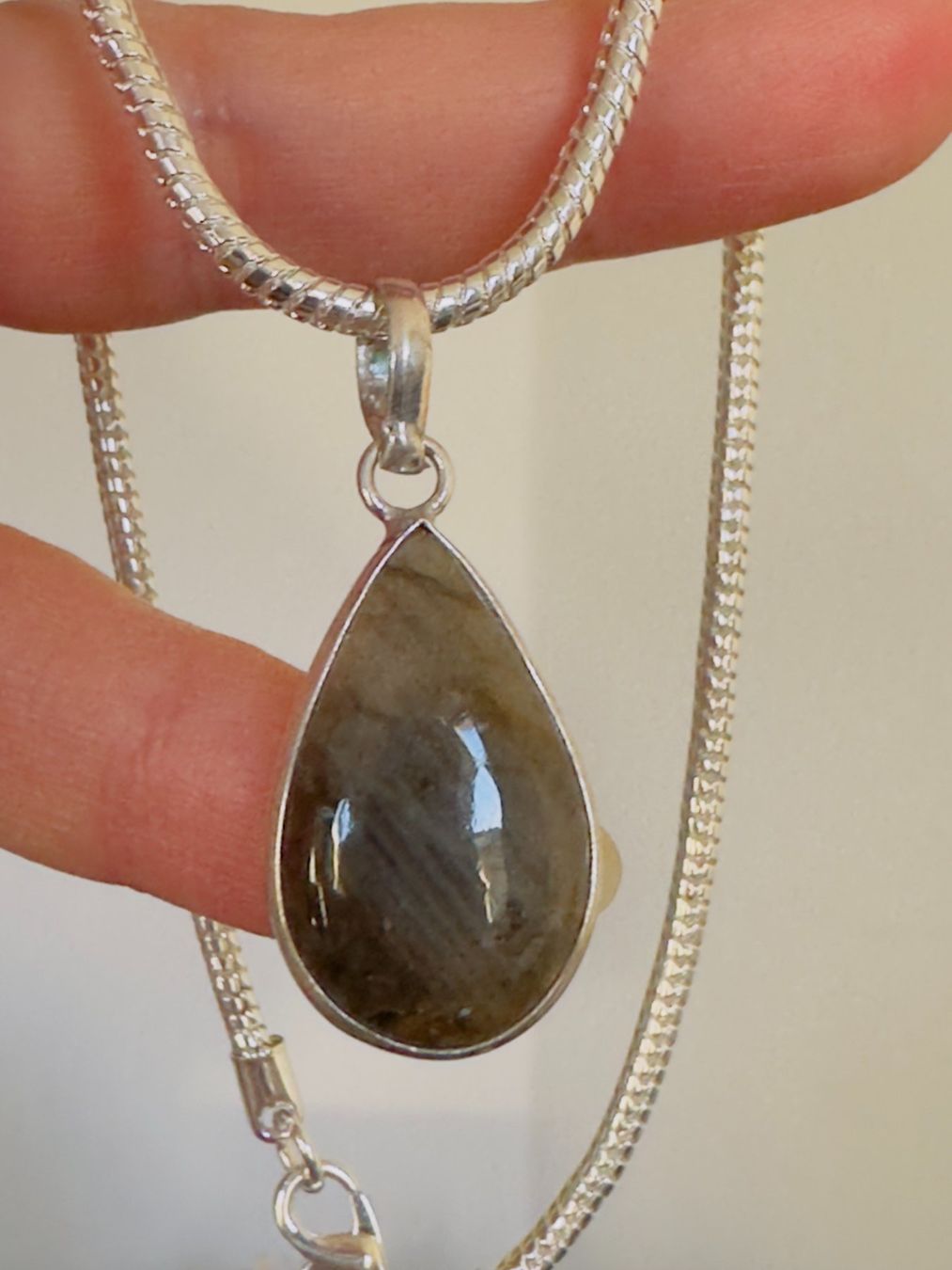 Catenine: Labradorite necklace – Nuovo e nell'imballaggio originale da Genève venduto da AGBERG 6