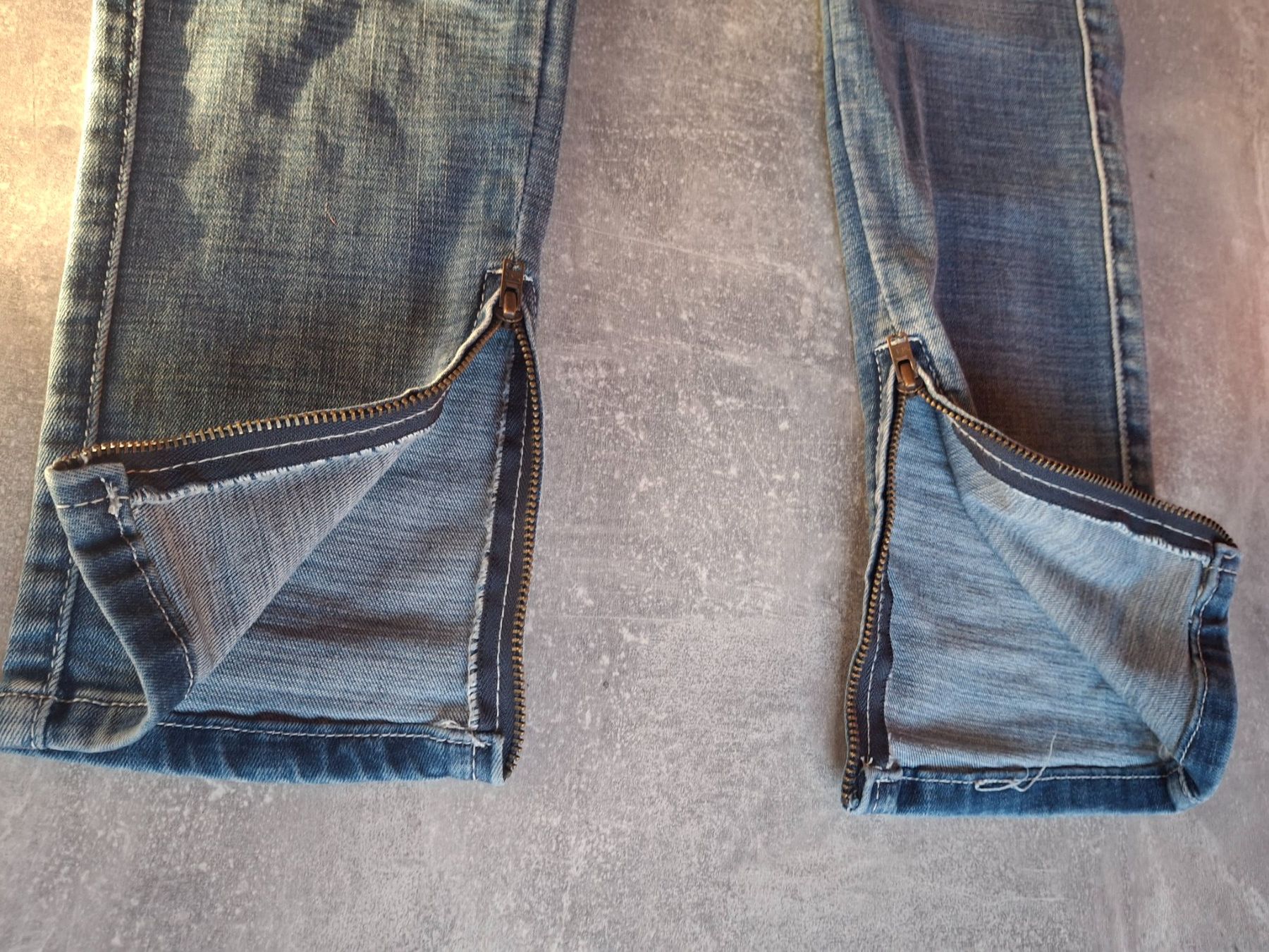 Siksilk Jeans: Pantalon jeans bleu taille S marque Siksilk – Usato da Villiers venduto da san_jn5w 1