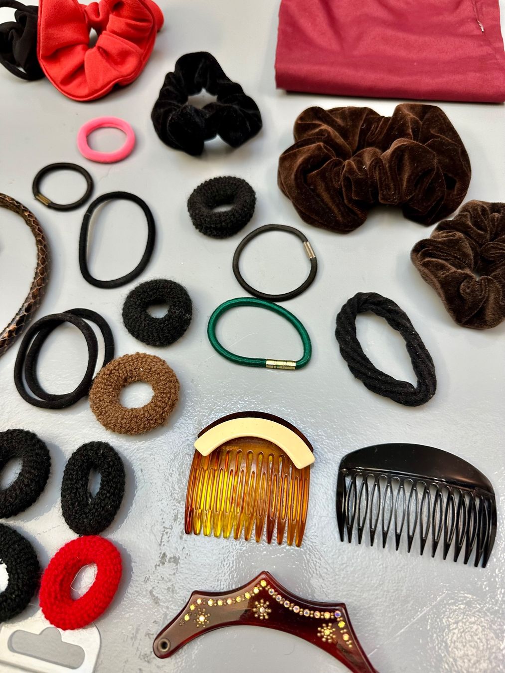 Accessori per capelli: HAARSCHMUCK DIV AB 1.- !!! – Usato da Zürich venduto da NIKI777 4