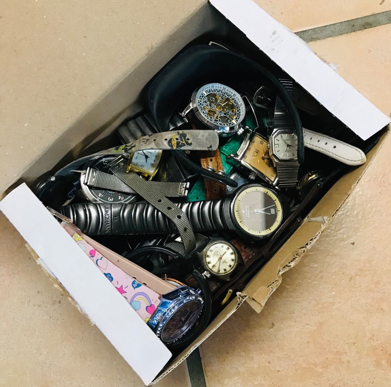 Orologi: UHREN Lot Defekt – Difettoso da Oftringen venduto da Zofin365 6