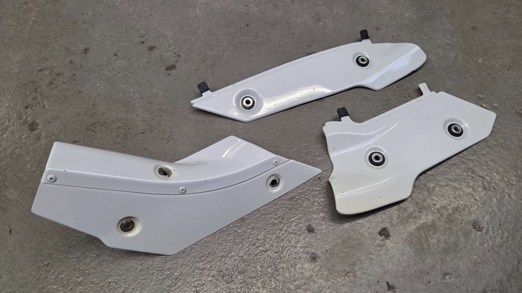 Yamaha Alle Motorradersatzteile: Yamaha YZF-R1 ABS 2015 Hitzeschutz Abdeckung Set – Gebraucht aus Tägerschen von Moto-Welt-Parts 1