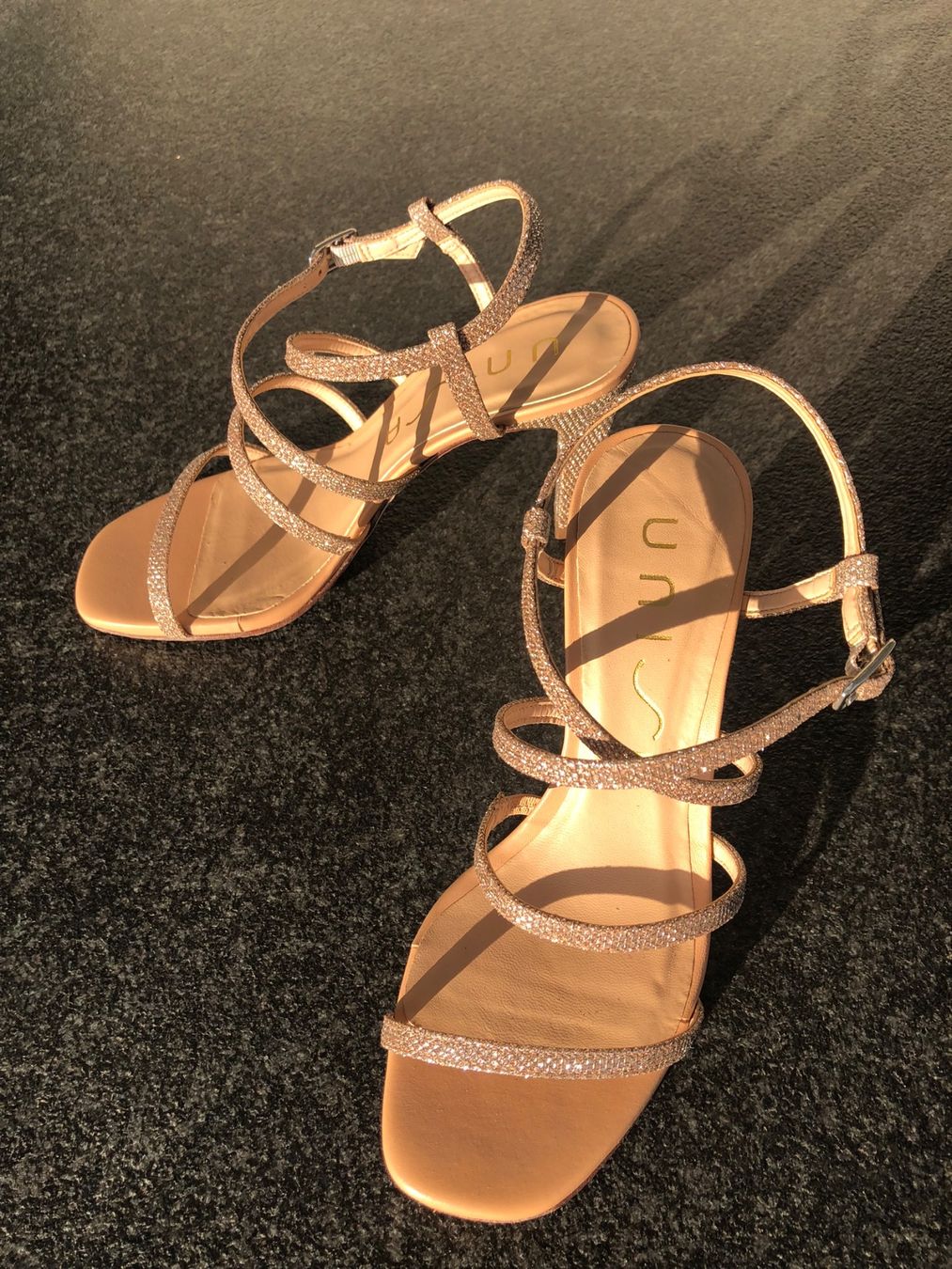 Unisa Scarpe da donna: Sandalen von Unisa – Nuovo (secondo la descrizione) da Schlossrued venduto da Meier-Al 1