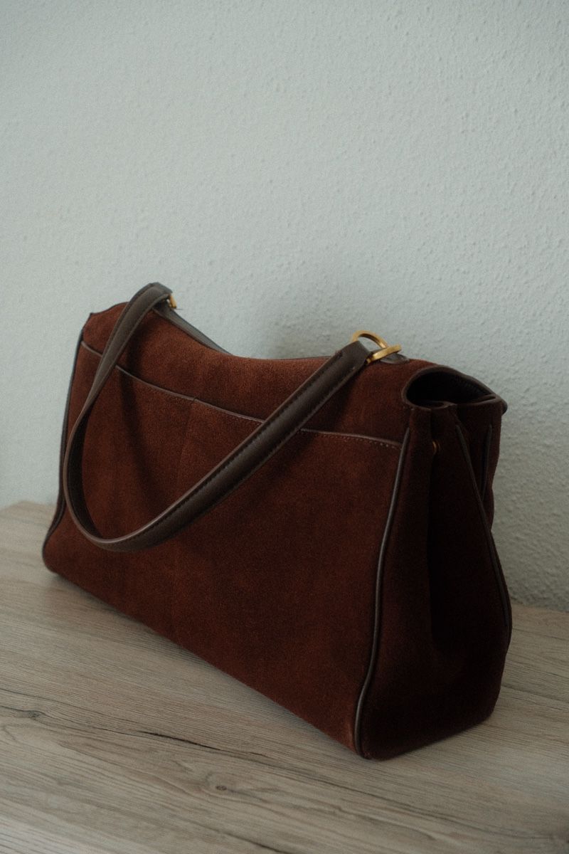 Taschen für Damen: Braune Handtasche aus Wildleder  – Gebraucht aus Wetzikon ZH von ber_pr6n 3