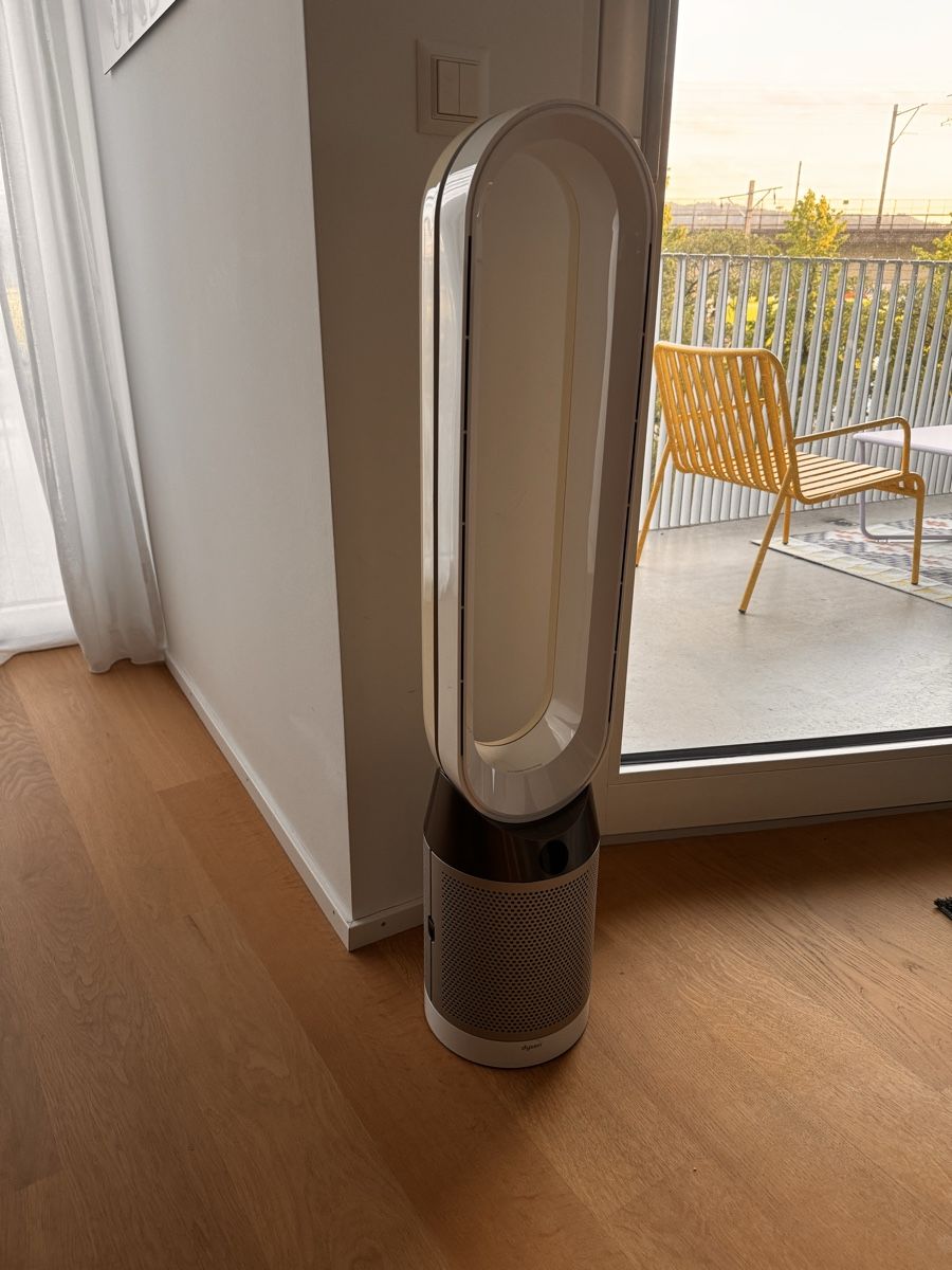 Dyson Purificatori d'aria: Dyson Pure Cool Tower TP04 – Difettoso da Zürich venduto da Aesti 1