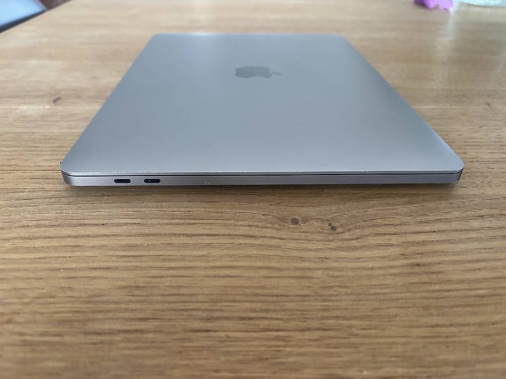 Notebooks: MacBook Pro 13" 2019 Touch Bar | 512GB | i5  Space Grau – Gebraucht aus Binningen von oth_h858 3
