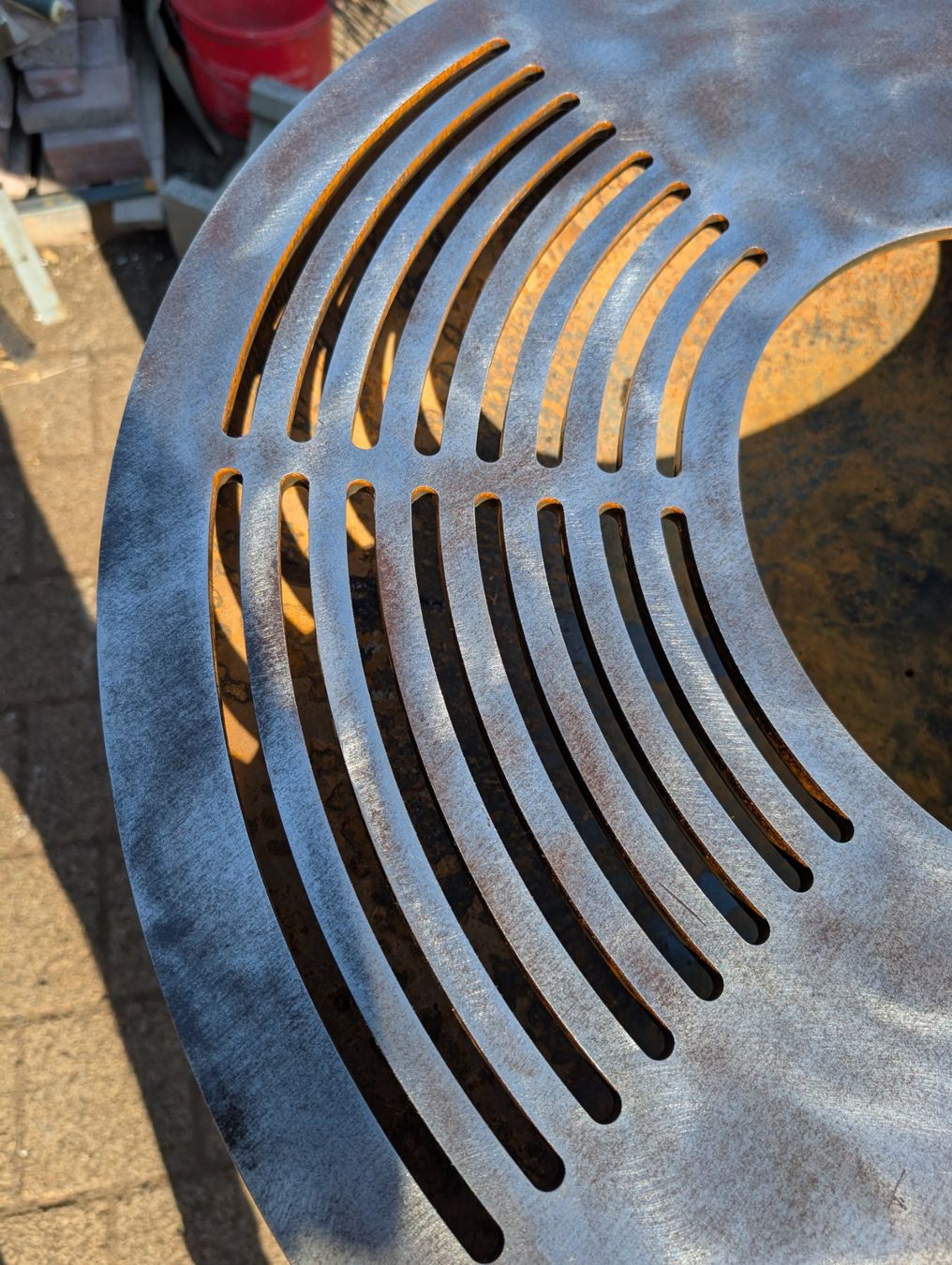 Feuerschale: Feuerschale mit Grillring – Neu (gemäss Beschreibung) aus Gerlafingen von ofenhaus_linder 2
