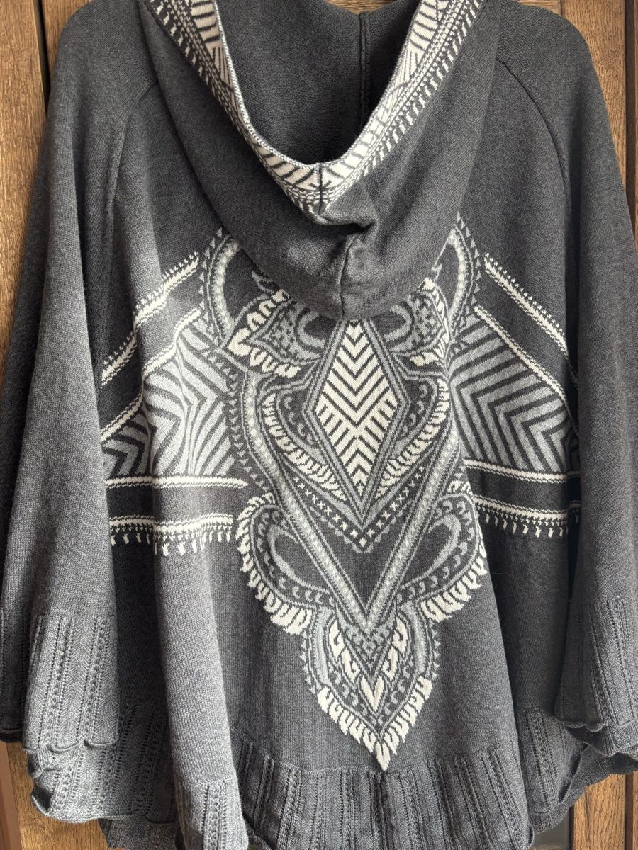 Odd Molly Giacche: Coole Ponchojacke Odd Molly One Size – Nuovo (secondo la descrizione) da Pratteln venduto da sab_whk9 1