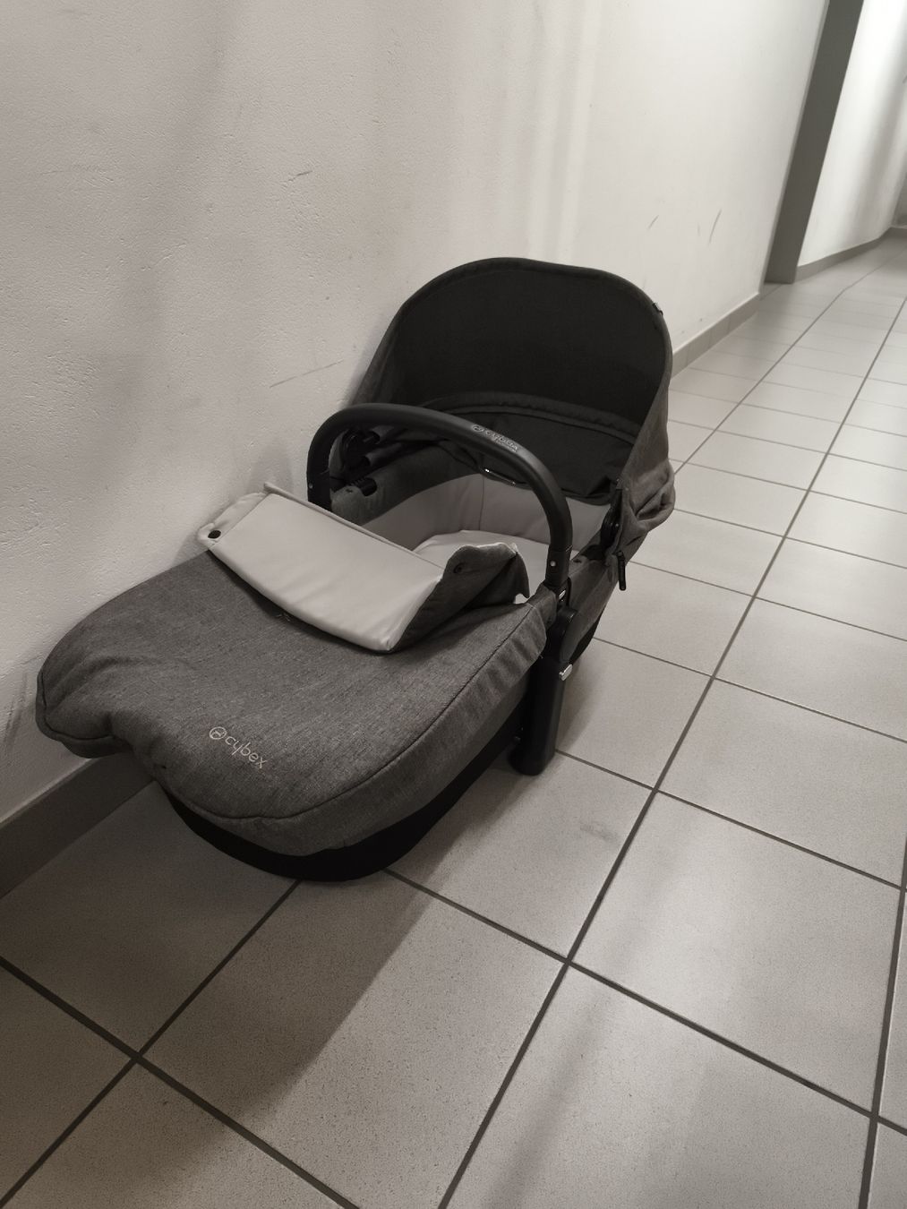 Cybex Kinderwagen: Cybex Priam platinum – Gebraucht aus Neuchâtel von ann_88mw 2