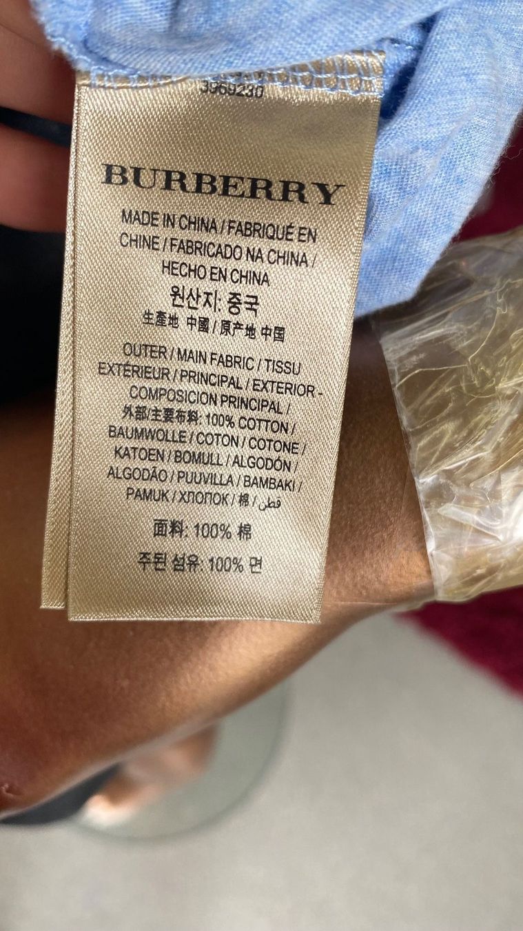 Burberry T-shirt: Burberry T- Shirt neu – Nuovo e nell'imballaggio originale da Lachen SZ venduto da HelvetiaLuxury 7