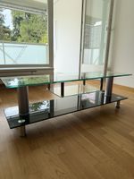 ⁠Moderner TV-Tisch aus Glas & Metall - Sehr guter Zustand⁠
