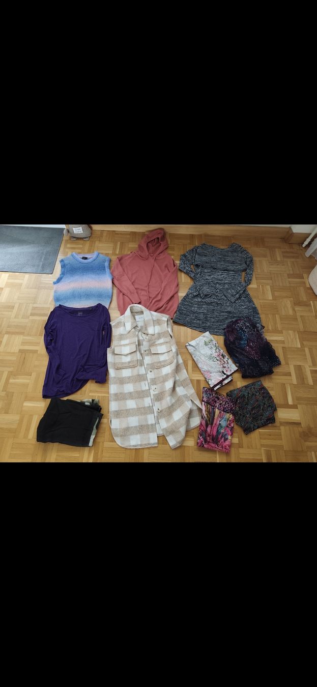 Kleiderpakete: kleiderpaket gr.s – Gebraucht aus Muttenz von Hermesvonthan 3