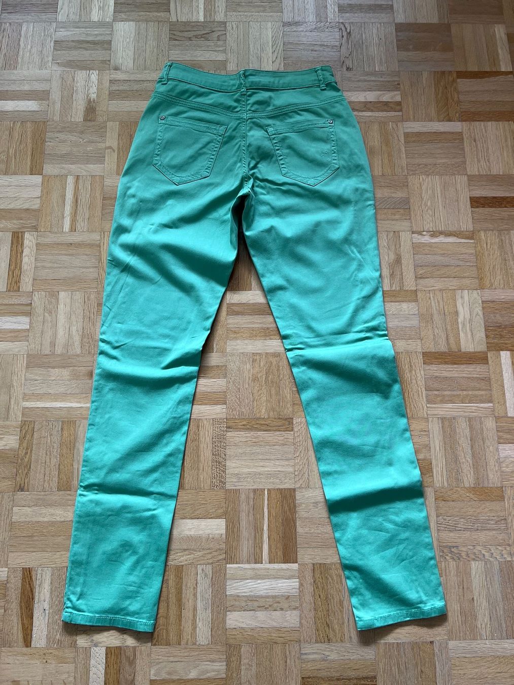 Hosen: Hose, grün, Grösse 38/32 – Gebraucht aus Nussbaumen AG von Magi58 1